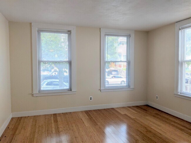 Foto del edificio - 1102 Broadway