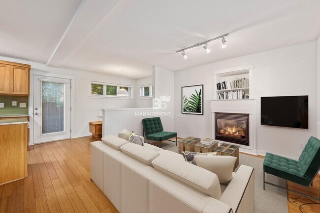 Foto del edificio - Modern Close-In NE Portland Townhome -- Li...