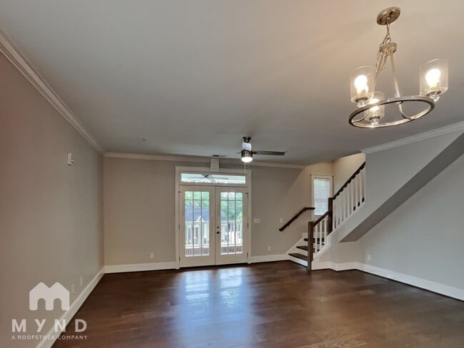 Building Photo - 2151 McClintock Rd