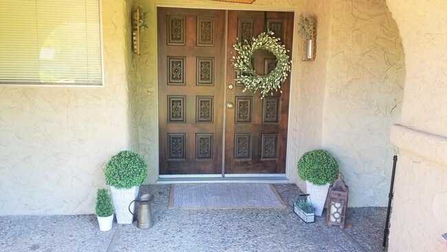 Foto del edificio - 835 Greenwich Dr