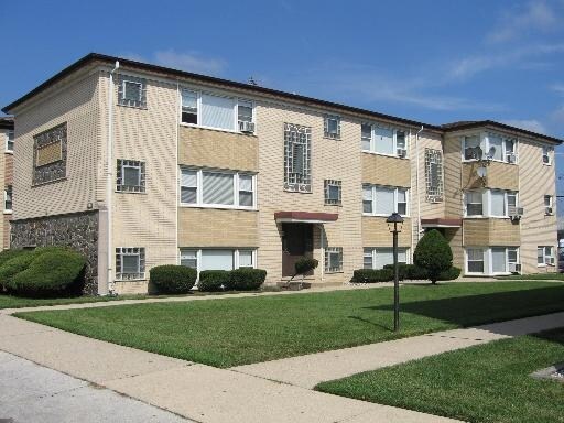 Foto del edificio - 7518-7520 W Lawrence Ave