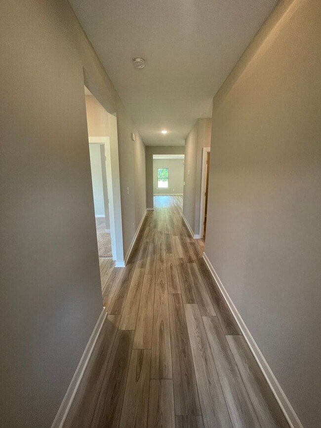 Foto del edificio - New Construction Home for Rent in New Mark...