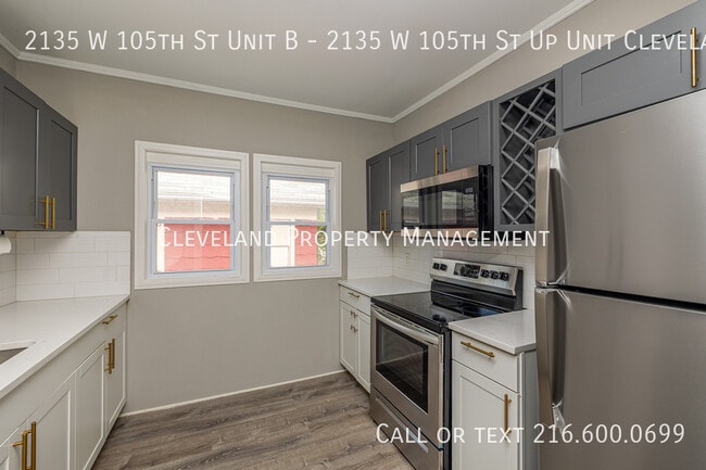 Building Photo - 2135 W 105th St
