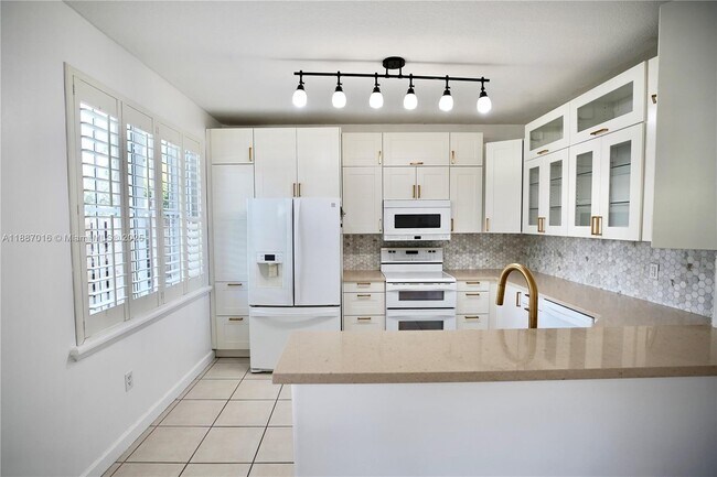 Foto del edificio - 10181 NW 32nd Terrace