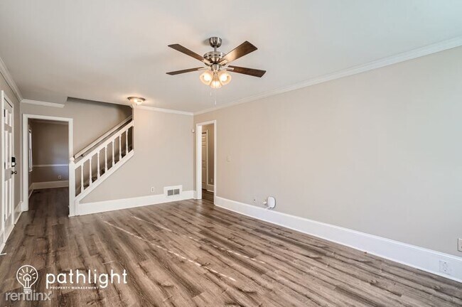 Foto del edificio - 5 br, 2 bath House - 2649 Majestic Cir UNIT