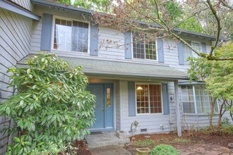 Building Photo - 8511 137th Ave NE