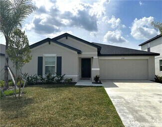 Building Photo - 17747 Paradiso Wy