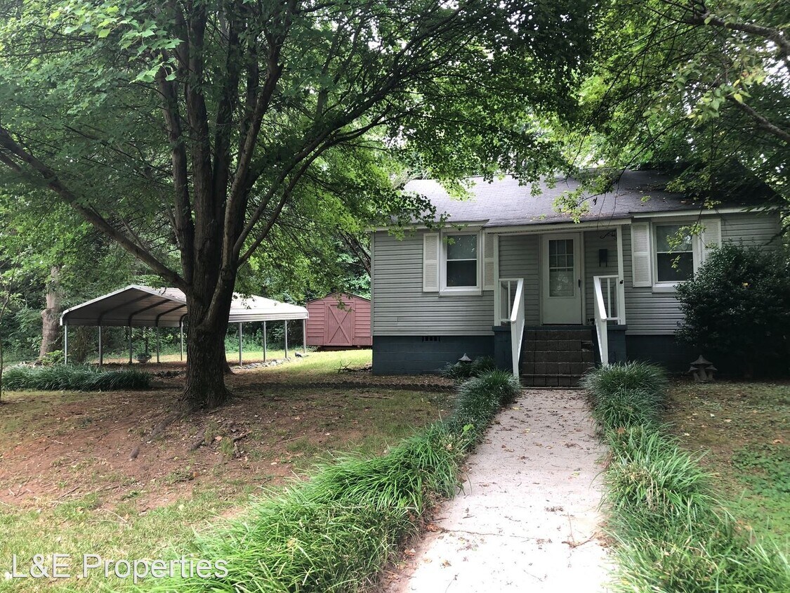 Foto principal - 2 br, 1 bath House - 317 N. Lee Street