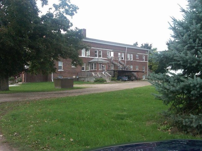 Foto del edificio - 1 br, 1 bath Apartment - County Farm 105