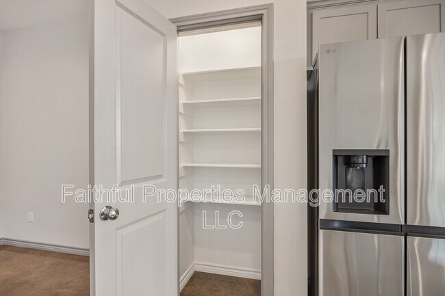 Foto del edificio - 21579 County Rd 2138