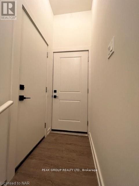 Building Photo - 4590 Lee Ave