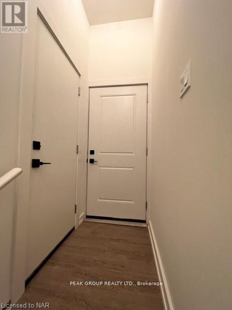 Photo du bâtiment - 4590 Lee Ave