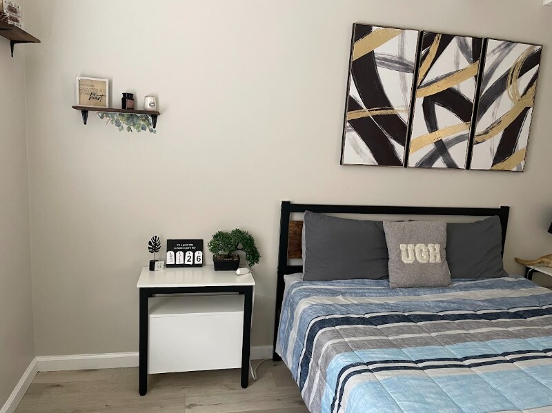 Foto del edificio - 927 N Garden St