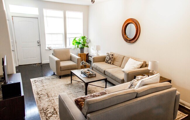 Foto del edificio - 501 N Walnut