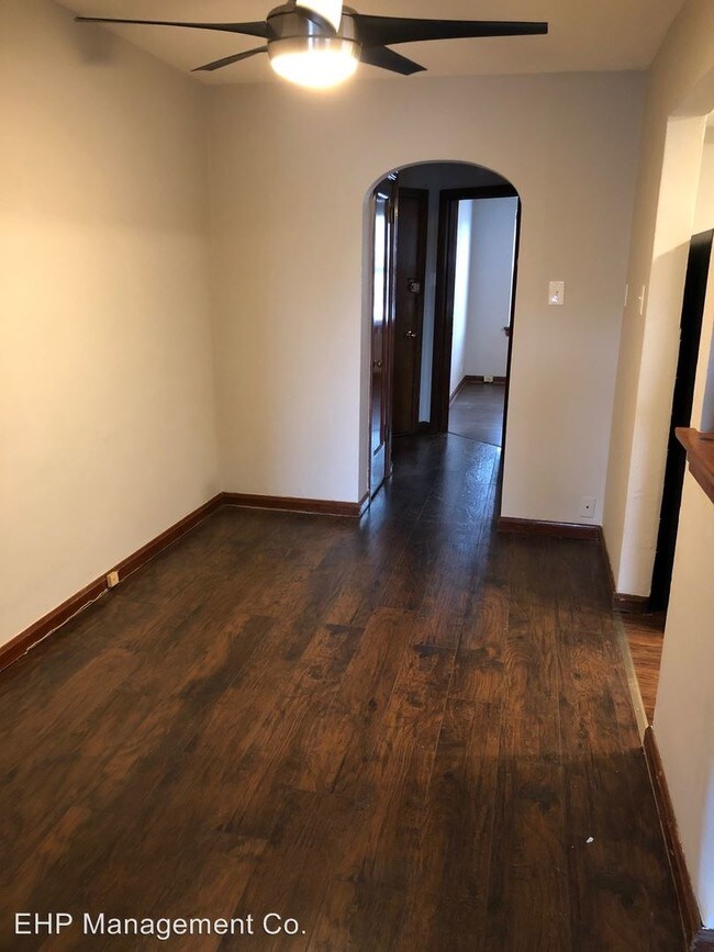 Foto del edificio - 4614-4616 Jamieson Ave