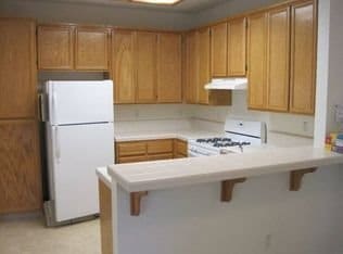 Building Photo - Downstairs two bedroom condo in gated comm...