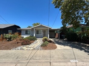 Building Photo - 4607 11th Ave
