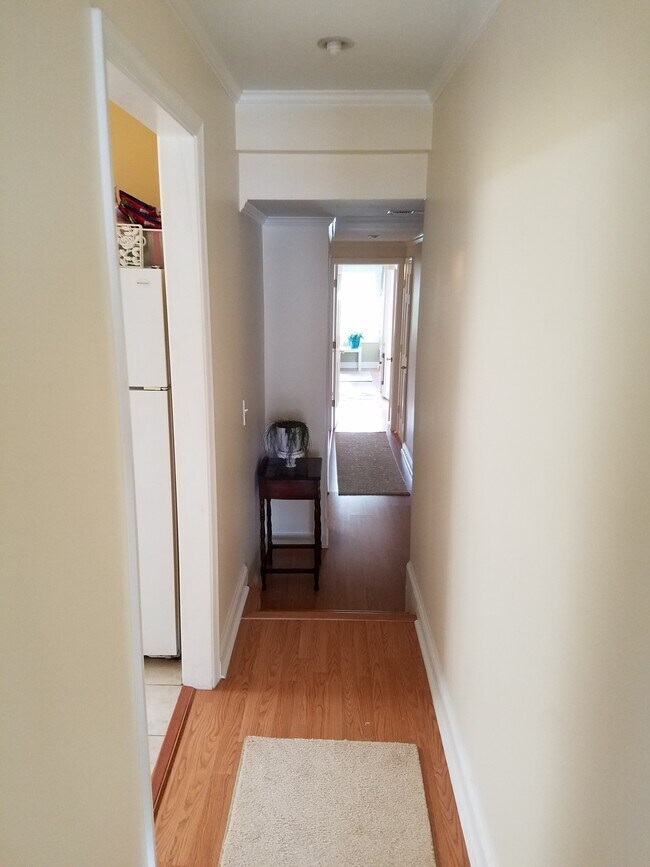 Foto del edificio - 1728 Bolton St