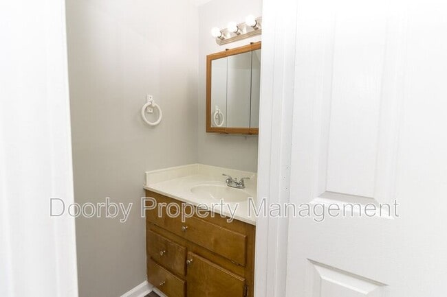 Photo - 89 Nicole Ln Apartment