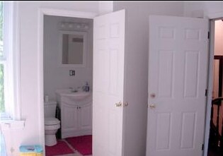 Bathroom - 1916 W Girard Ave