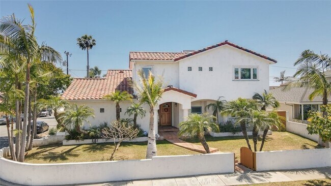 Foto del edificio - 1660 Catalina Ave