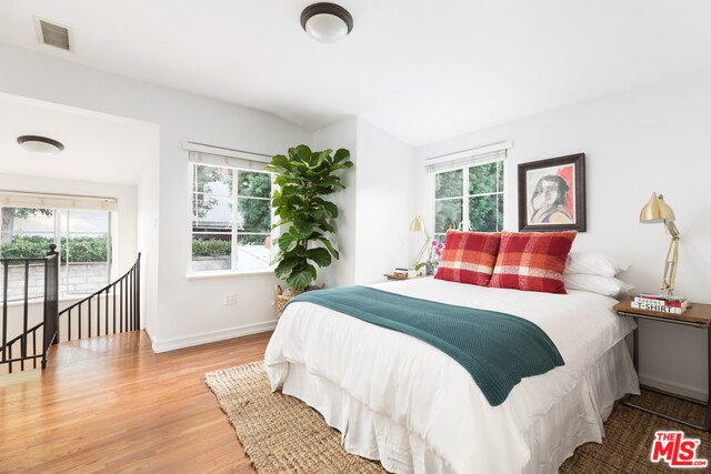 Foto del edificio - 10840 Lindbrook Dr