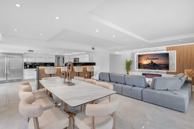 Foto del edificio - 468 Golden Isles Dr