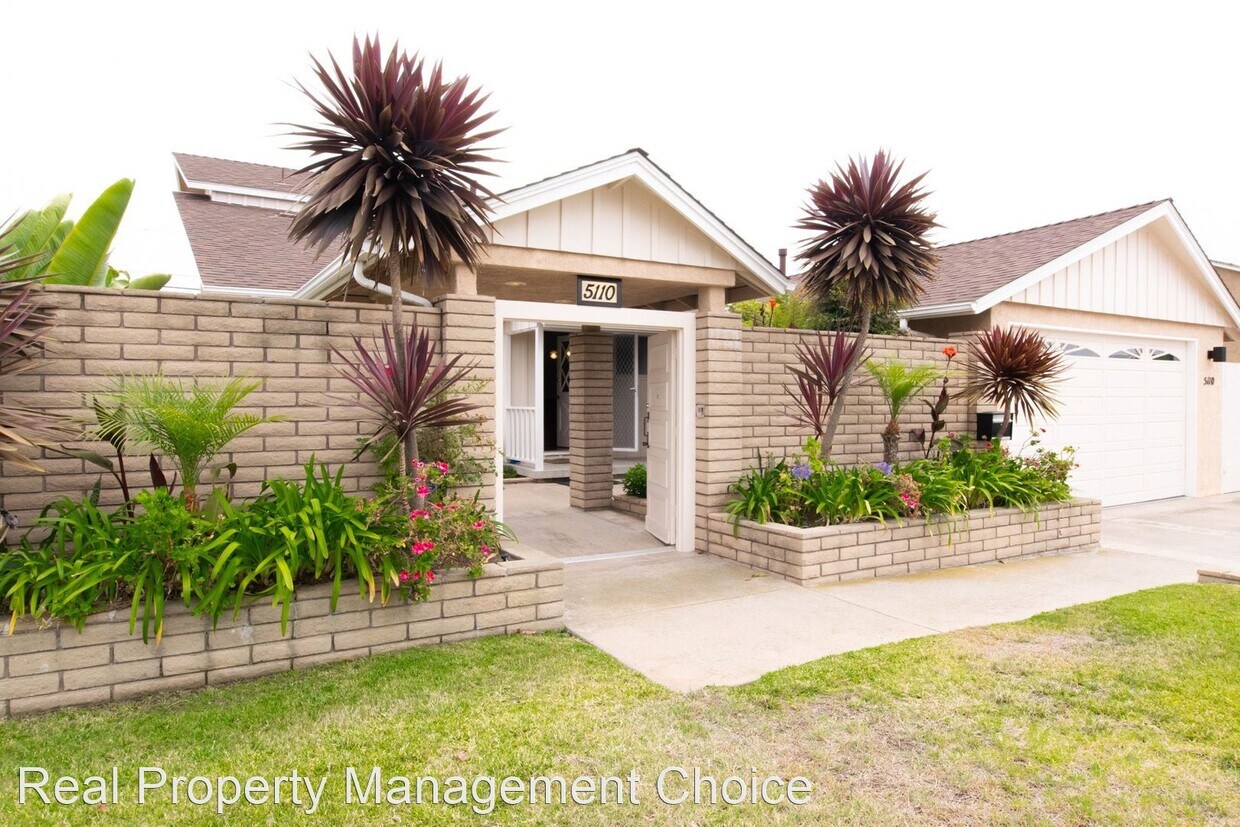 5 br, 3 bath House 5110 Torrance Blvd House for Rent in Torrance