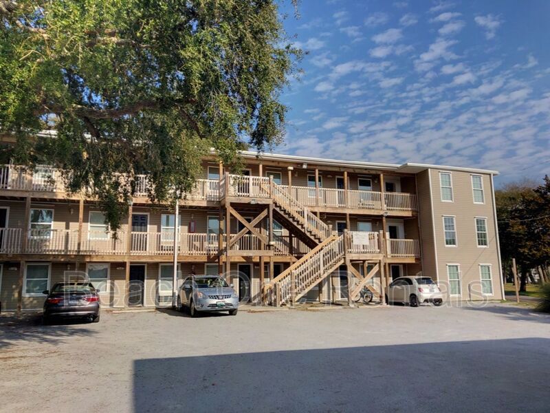 403 37th Ave S Unit 205, North Myrtle Beach, SC 29582 Condo for Rent