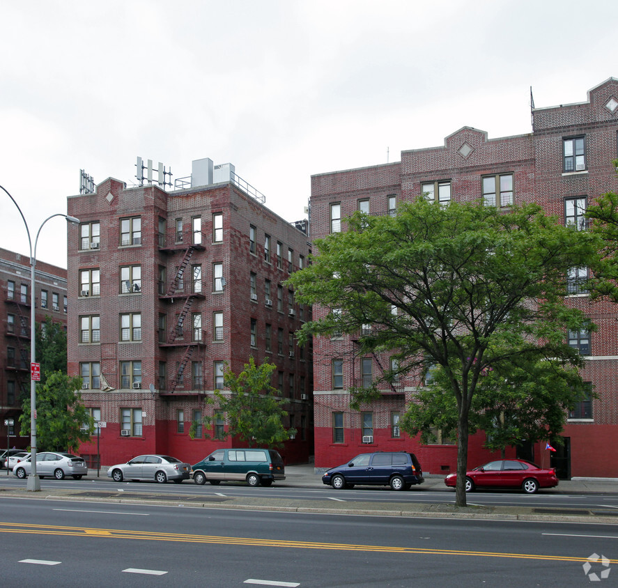 Foto principal - 2760 Grand Concourse