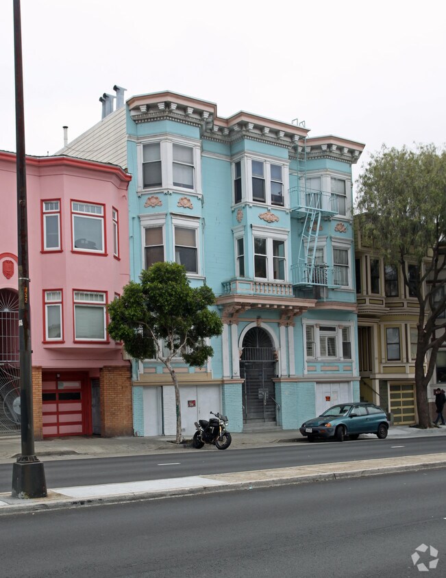 Primary Photo - 545 Guerrero St