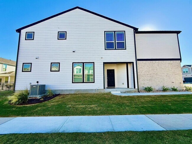 Foto del edificio - 2725 Woodall Dr