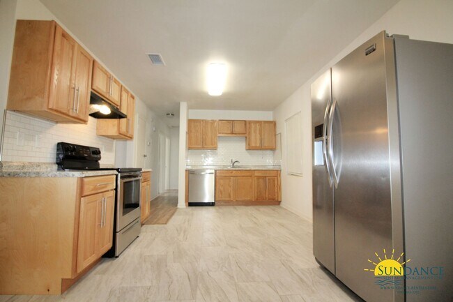 Foto del edificio - Beautiful 3 Bedroom Home in Fort Walton Beach!