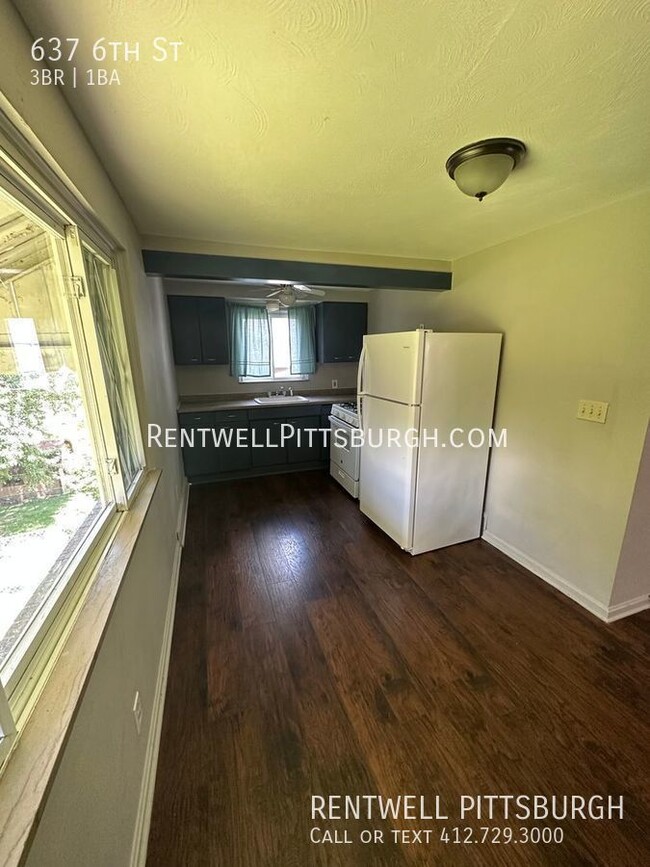 Foto del edificio - 3 Bedroom Home in Clairton - Accepting Sec...