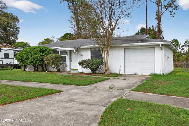 Foto del edificio - 726 Perryman Ln W