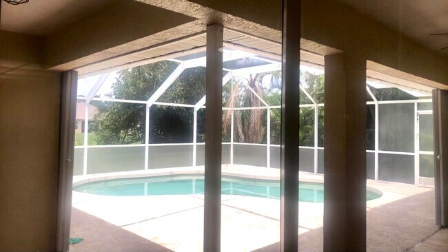 Foto del edificio - 1491 Oriel Ct