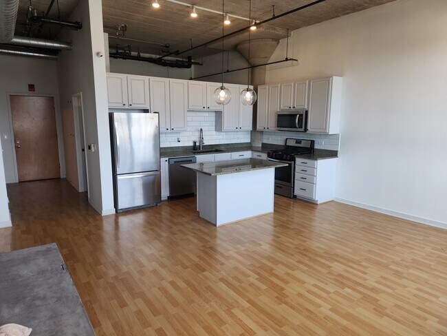Foto del edificio - 3963 W Belmont Ave