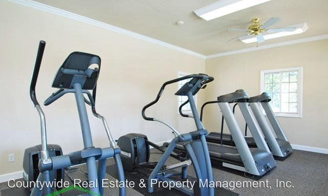 Foto del edificio - 28550-28566 Pujol St