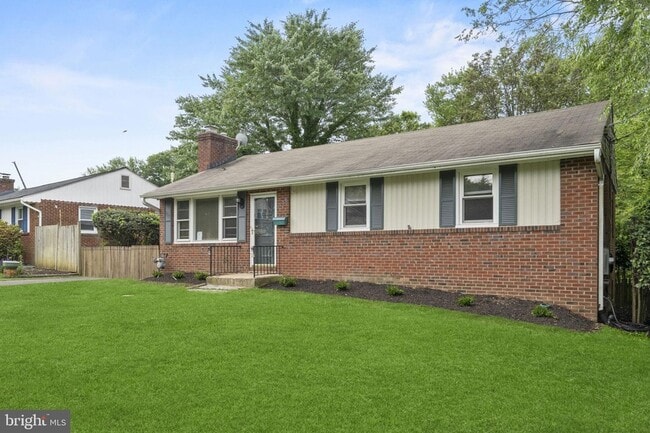 Building Photo - 4108 Orchard Dr