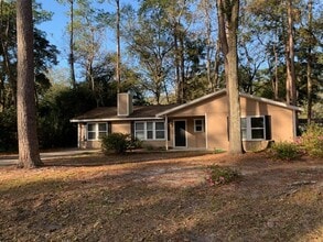 Building Photo - 4340 NW 29th St