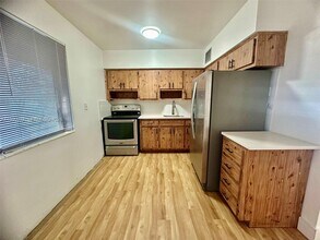 Building Photo - 1518 Garfield St