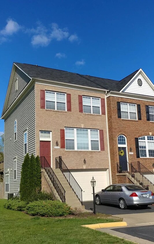 4201 ALLSTADT Farm Loop, Dumfries, VA 22025 Townhome Rentals in