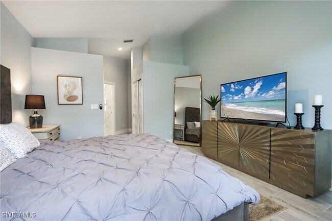 Foto del edificio - 1511 Whispering Oaks Cir
