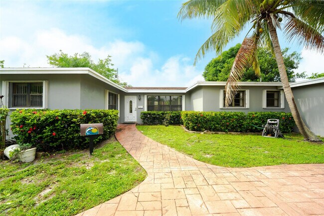 Foto del edificio - 816 SE 13th Ct