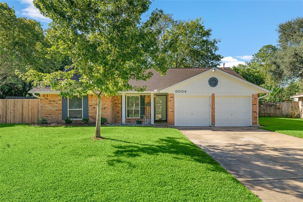 Primary Photo - 5004 Carmona Ln