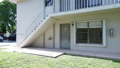 Building Photo - 15326 SW 72nd St