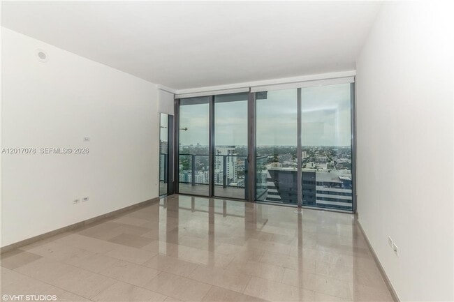 Foto del edificio - 88 SW 7th St