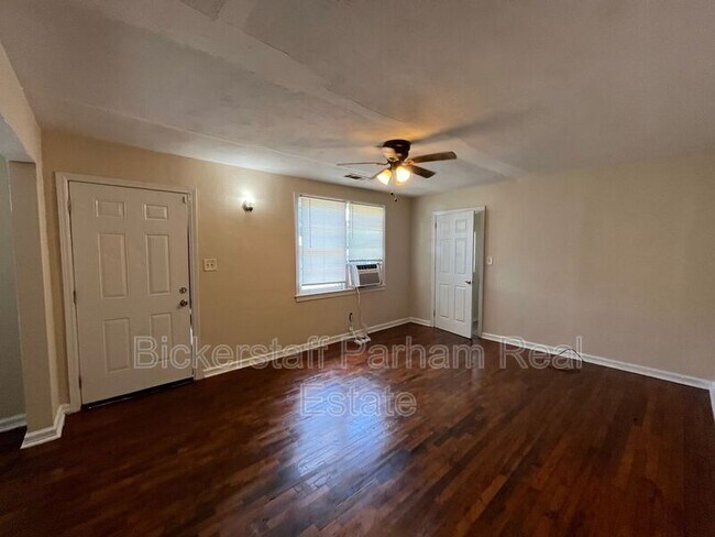 Foto del edificio - 3224 Glenn St