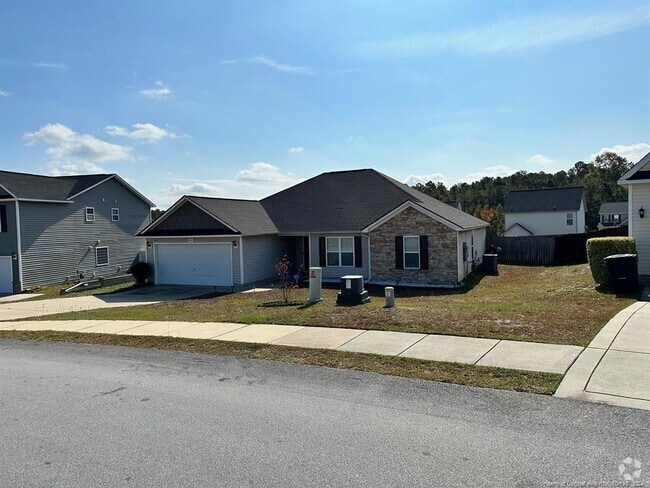 Building Photo - 2541 Hunting Bow Dr