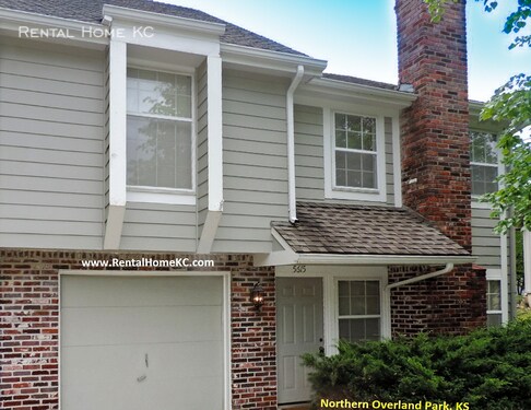 Building Photo - 3-bedroom/2bath duplex w/finished lower le...